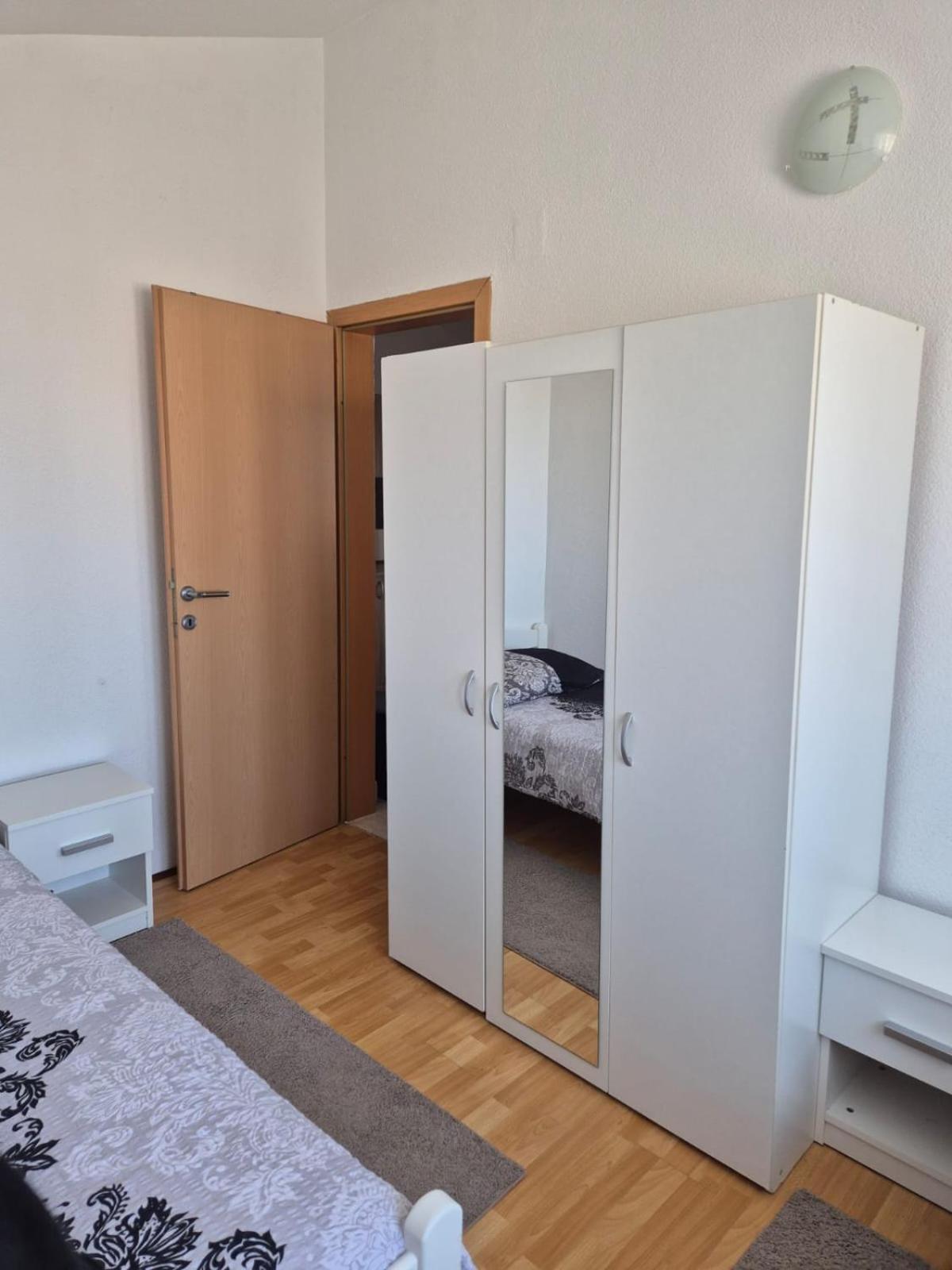 Apartman Nena Cepljani Exterior foto